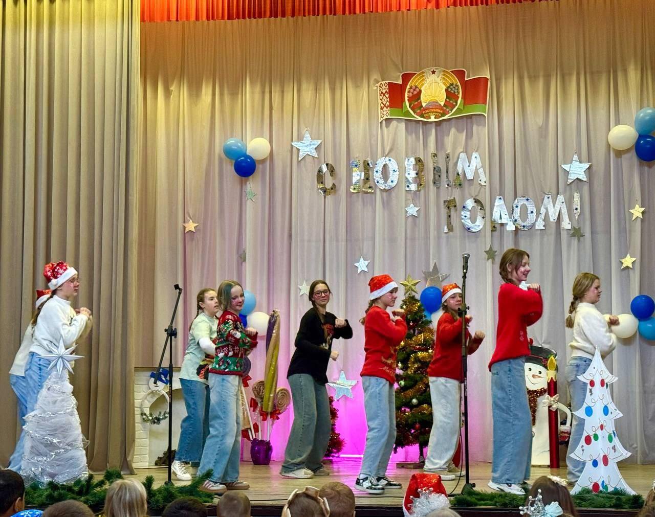 Новогодние утренники Новогодние утренники